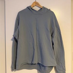 Men's Lululemon Blue Sweater